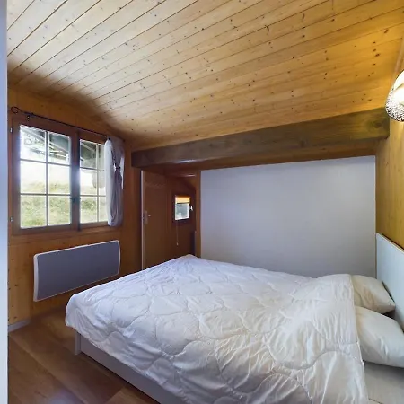 2 Pieces Style Chalet, Torgon, Alpes Suisses Vionnaz